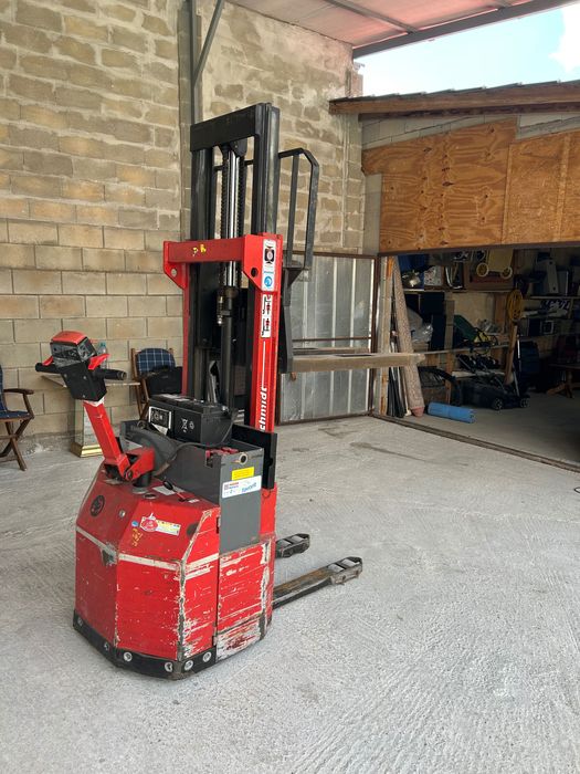 Електрочески стакер, ел палетна количка Sichelschmidt електрокар