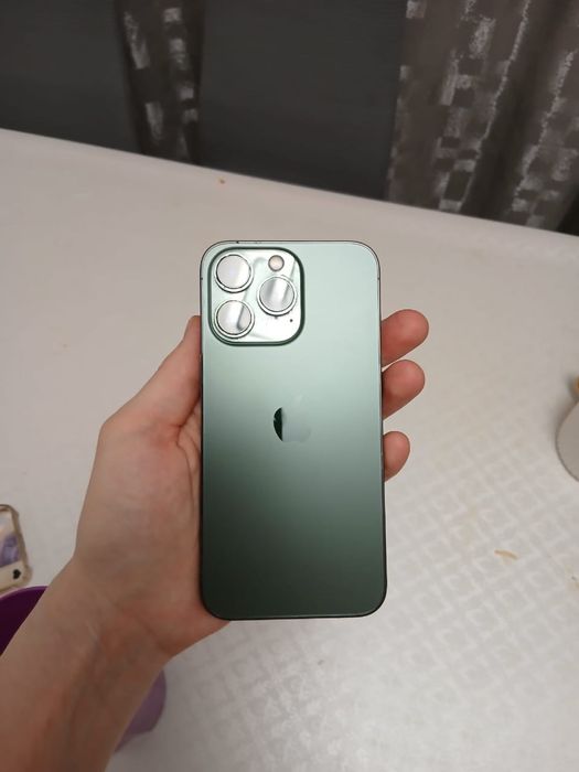 продам айфон 13про