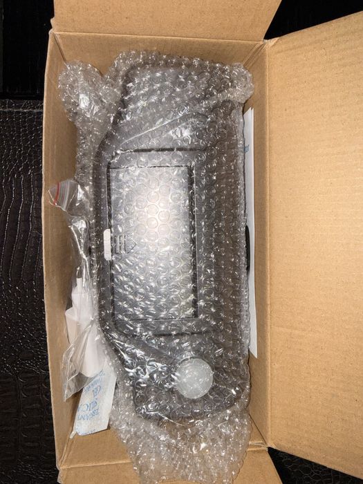 UV лампа за проверка на фалшиви банкноти, карти и лични документи!