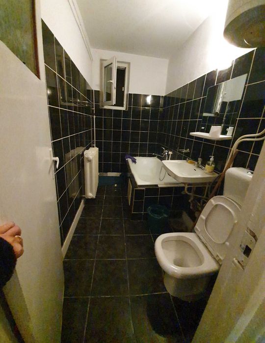 Inchiriere 2 camere semidecomandate, 300 Euro