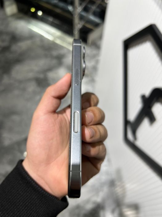 Iphone 16 pro 128gb 89%