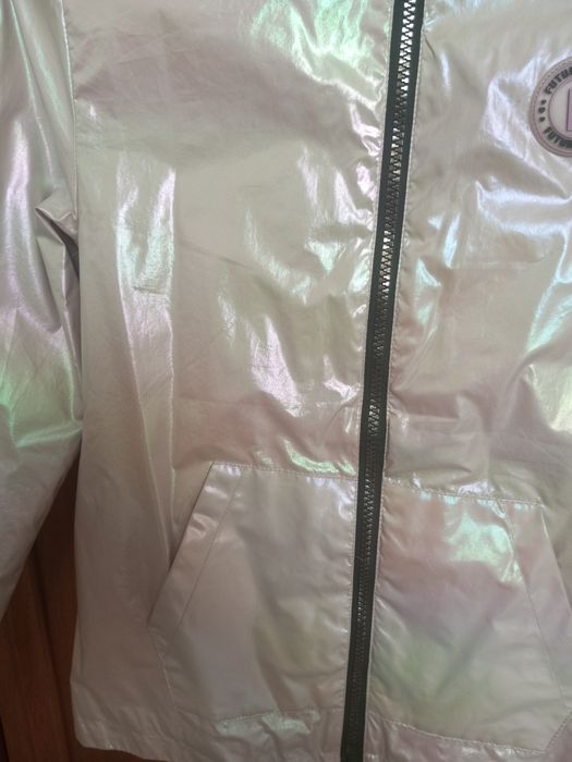 Продам тедди и ветровку на девочку