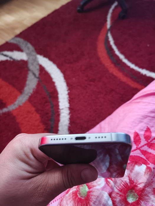 Vând sau Schimb iPhone 16Pro Max 5G  256GB