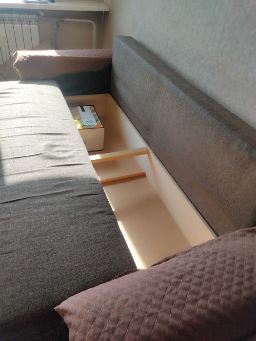 Продам Диван раскладной