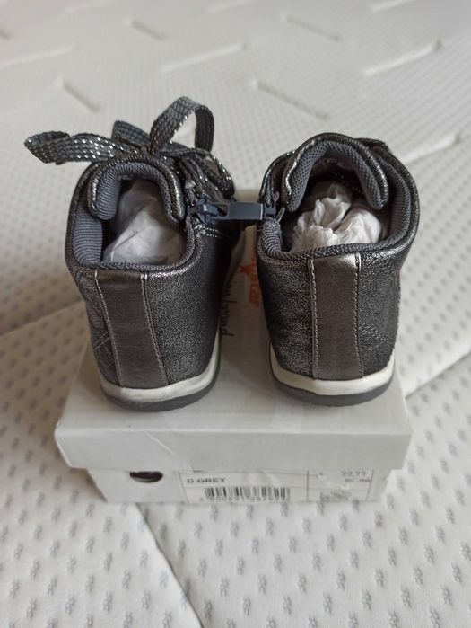 Нови боти Mat Star, ном. 20