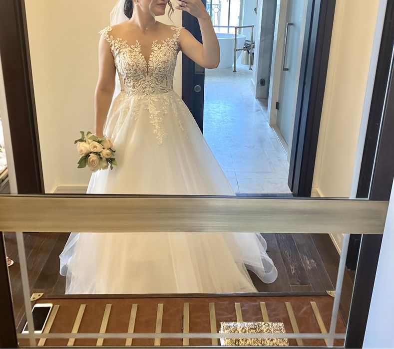 Свадебное платье