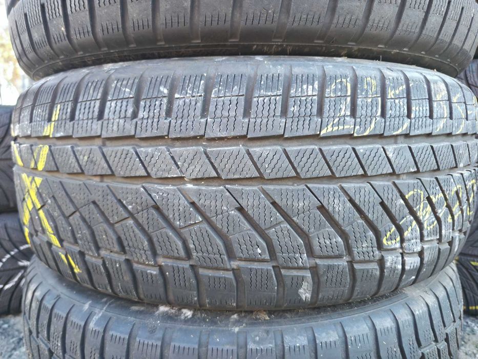 4 Anvelope de IARNA - 235/55/18 104V - Falken EuroWinter - Stare F BUNA - DOT 2022 !