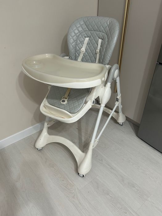 Манеж и стульчик