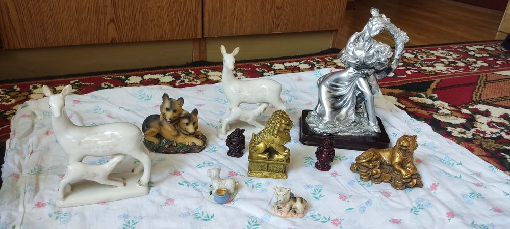 Продам настольные часы