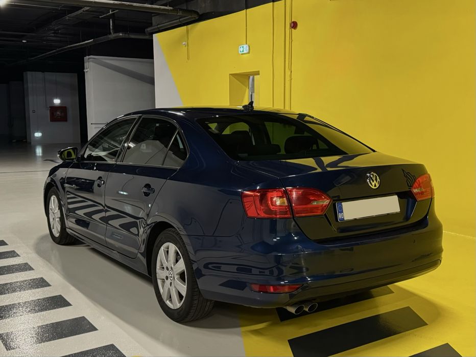 VOLKSWAGEN Jetta 2013 — imagine 5