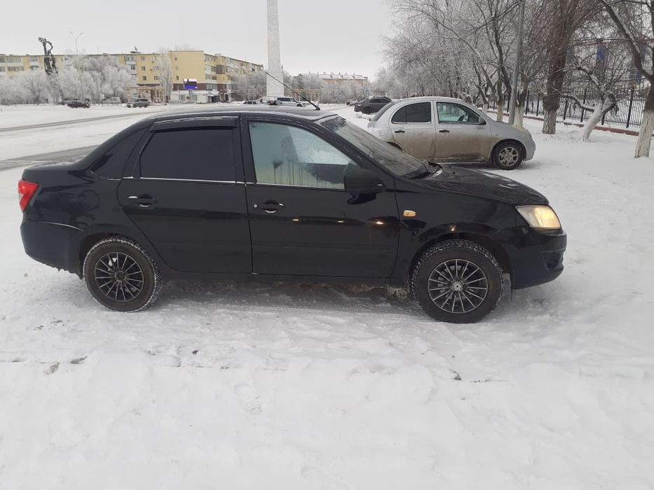 Лада Гранта 2015 года