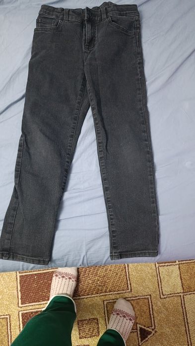 Продам модные детские джинсы