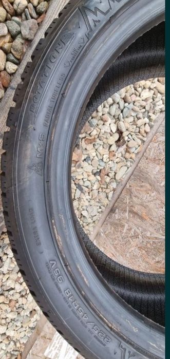 Anvelopa Continental 225/45 R17 91H Dunlop 225/45 R18 95V