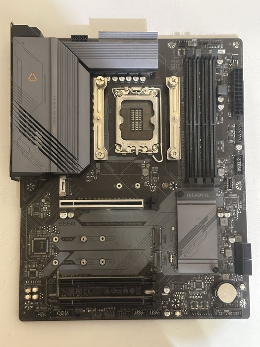 GIGABYTE B660 GAMING X ddr4 lga1700