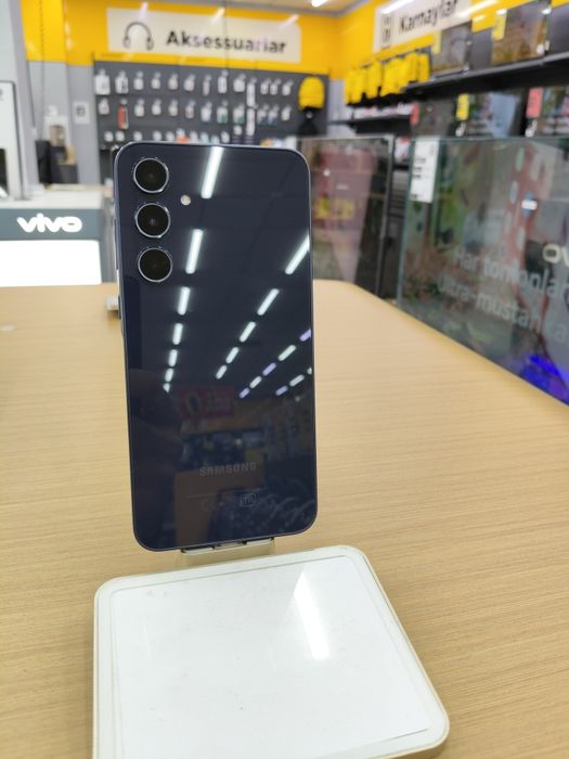 Samsung a35 sotiladi