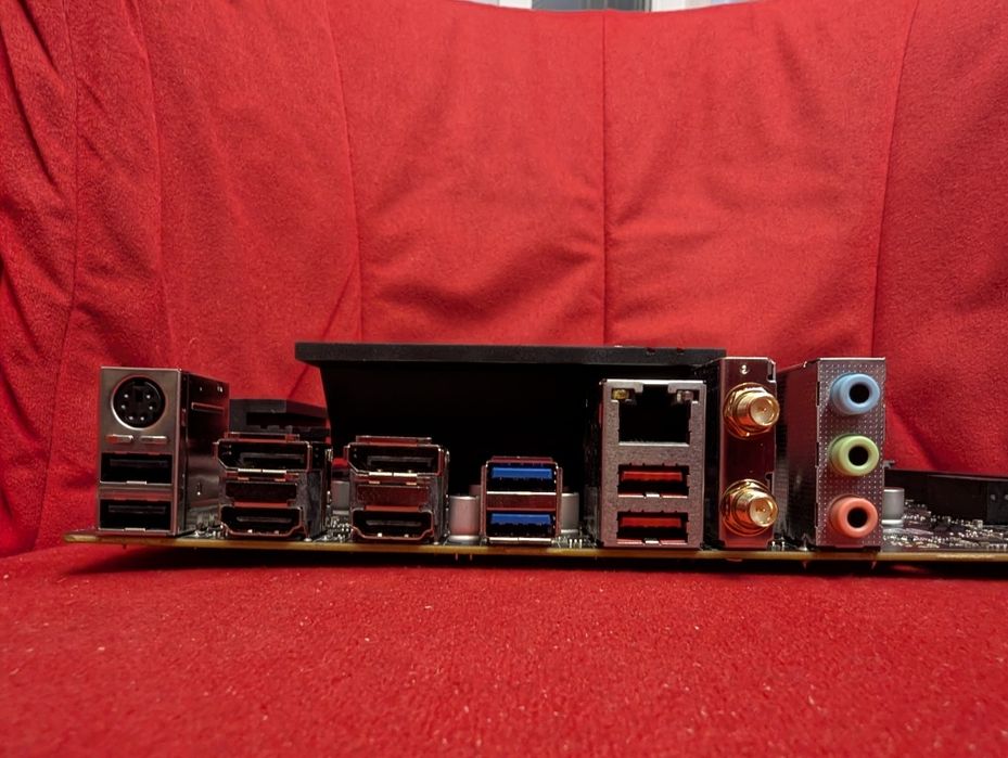 14-ядрен Core i5-13600KF и дъно MSI B760 с Wi-Fi / опц. 16GB 32GB 64GB