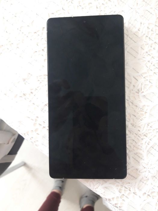 Продава Samsung S25 ultra