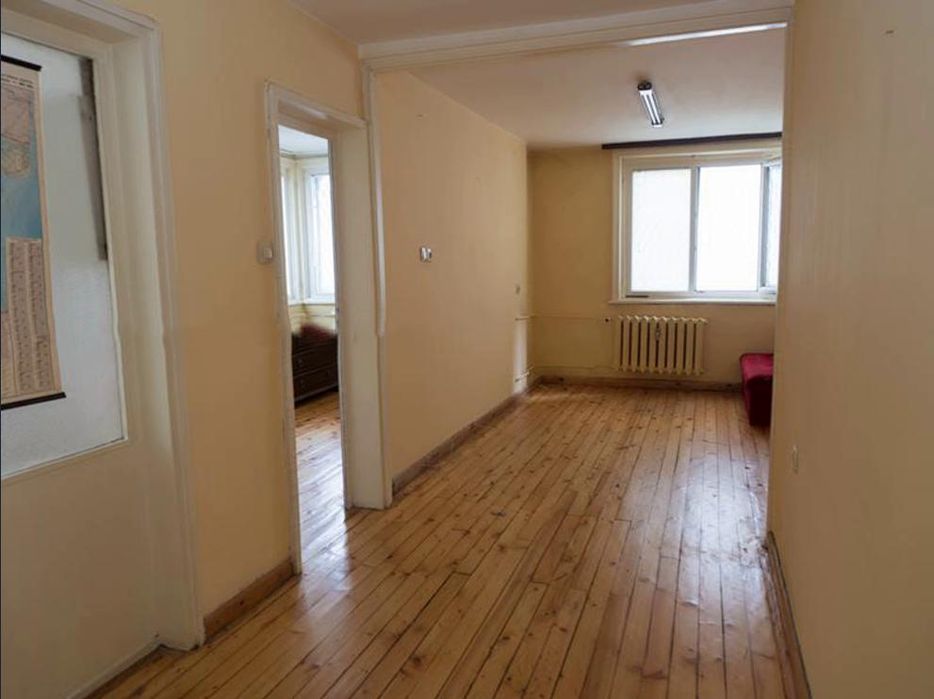 Дава се под наем Офис в София, Център - 64 кв.м за 500 € - Снимка #2