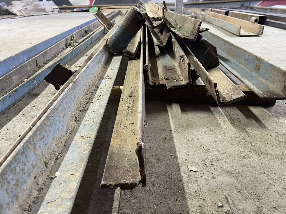 Продам уголки советские толстостеные