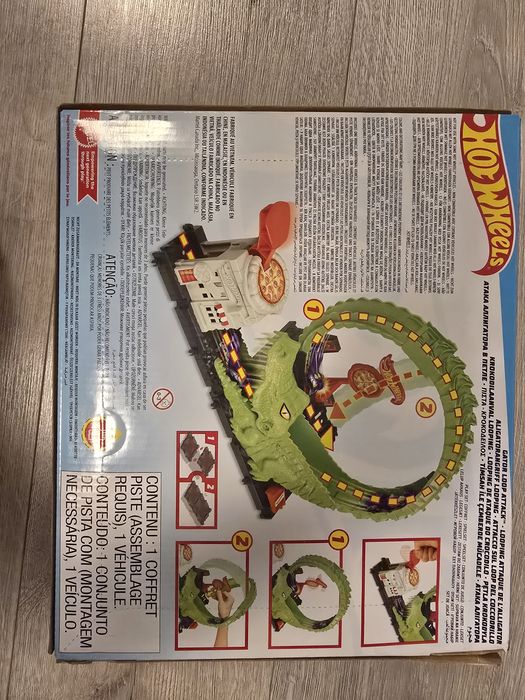 Игрален комплект Hot Wheels City - Отмъщението на зверовете, Пицария -