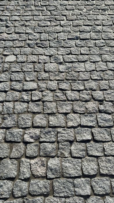 Bruschatka. Nero Buhara granit