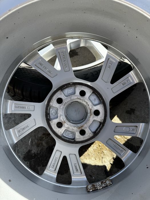 Jante r16 5x100.