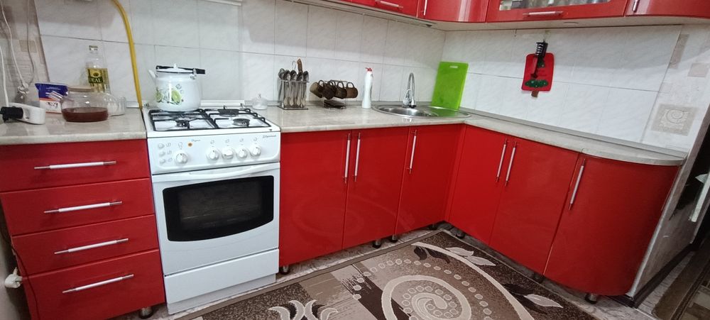 Продам кухонный гарнитур