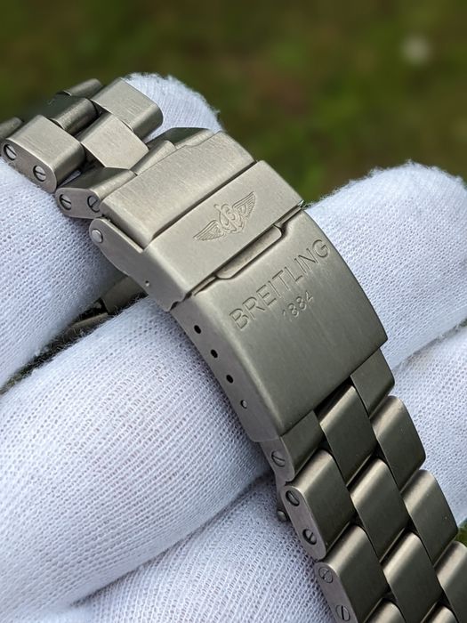 BREITLING Avenger Seawolf E17370 Titanium 3000m. / Grey Dial