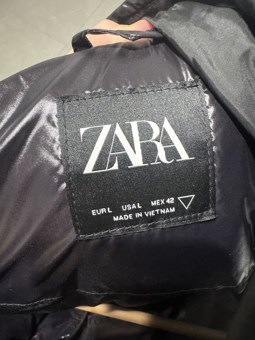 Zara DNWR Men's- Vestǎ
