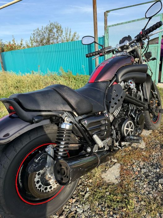 Yamaha Vmax 1200