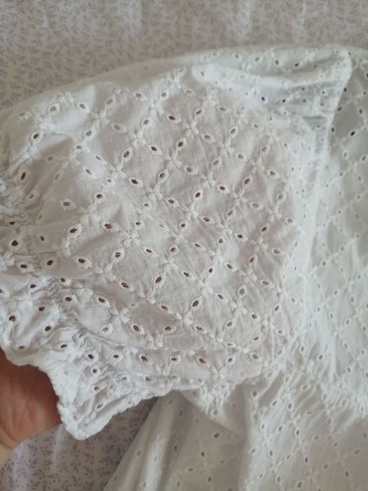 Продаётся новое платье zara