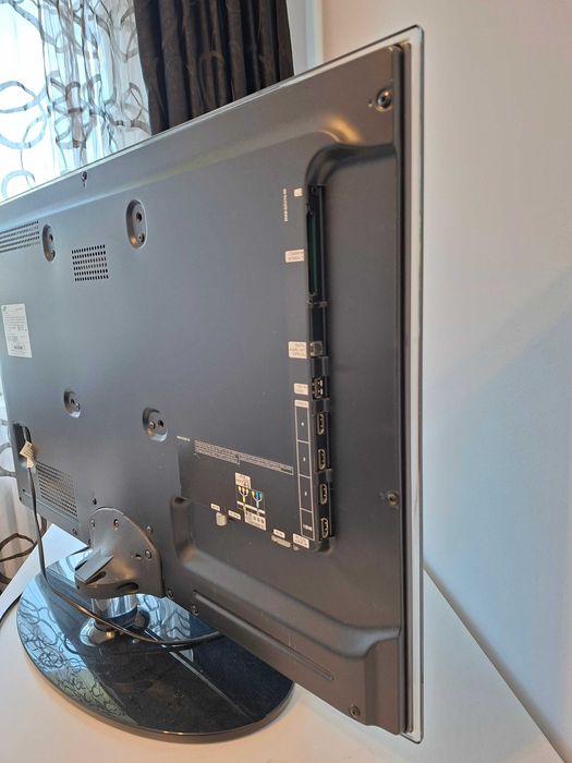 Televizor samsung led