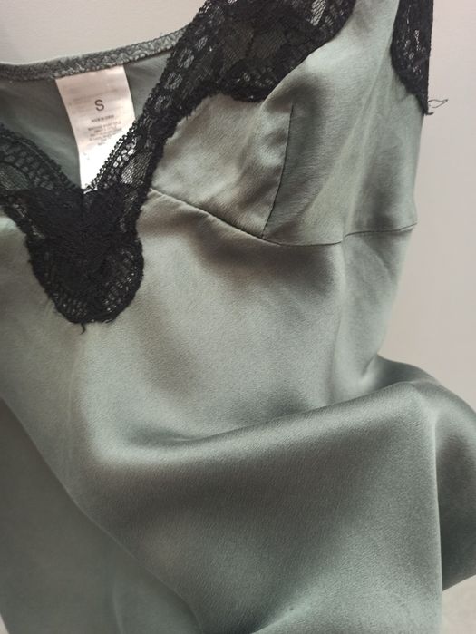 Top  H&M, matase, masura S