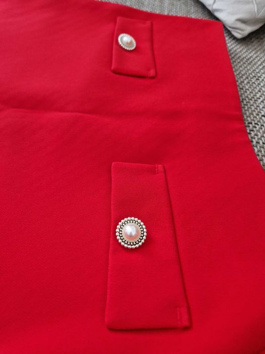 Fusta mini eleganta