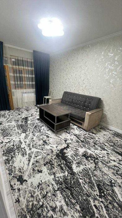 СРОЧНО только для семей сдаётся  2Х комнатная квартира на Юнусабаде!