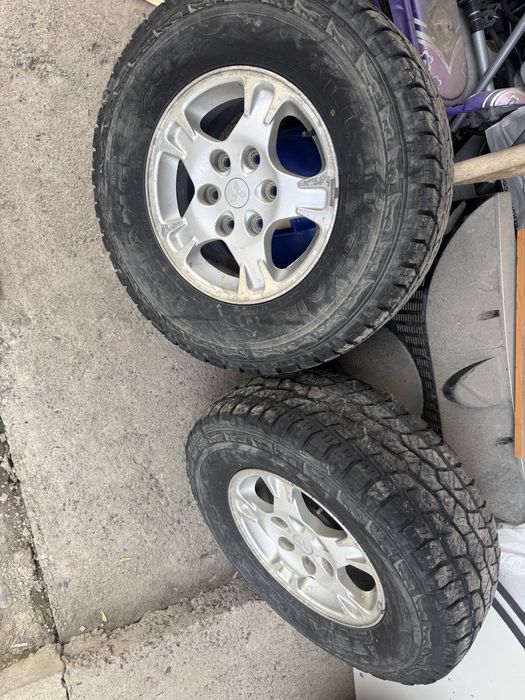Резина с дисками на джип 265/70/16