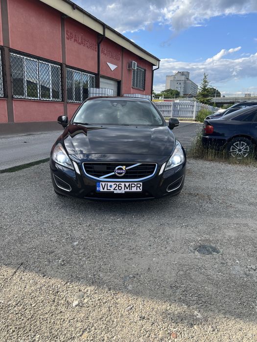 VOLVO S60 2011 — imagine 2