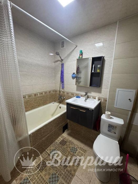 Продается 2-х комн-я кв-ра на ул Шота Руставелли!Ор-р Гостиница Россия