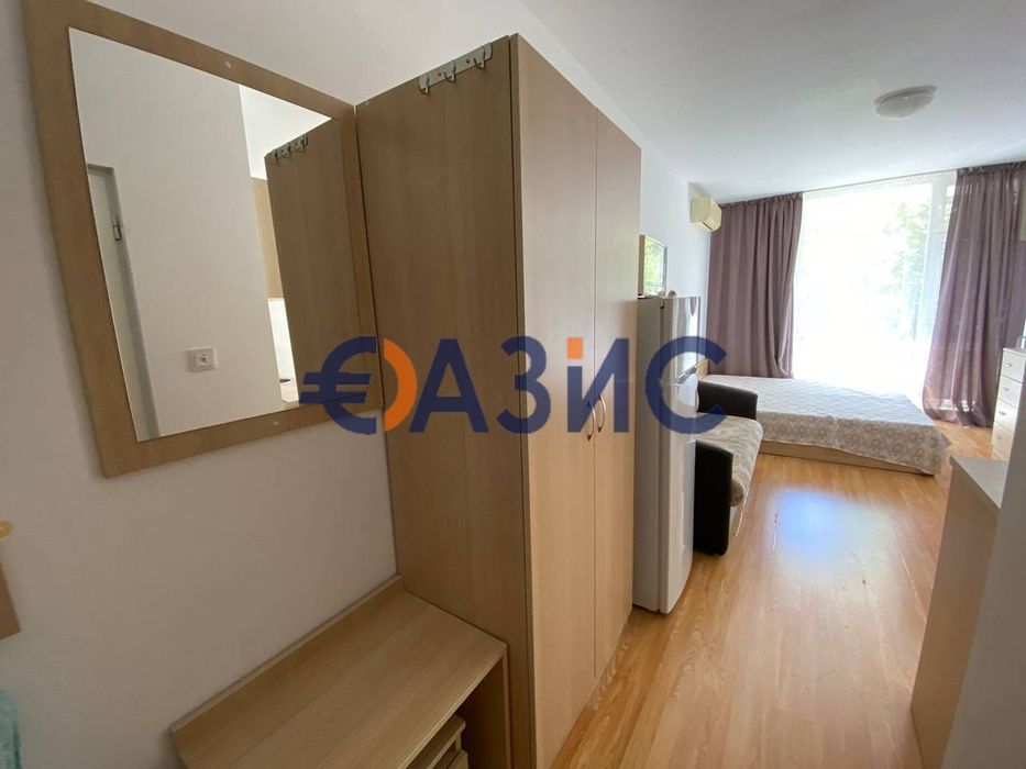 Продава се Едностаен апартамент в к.к. Слънчев бряг - 32 кв.м за 1407 €/кв.м - Снимка #1