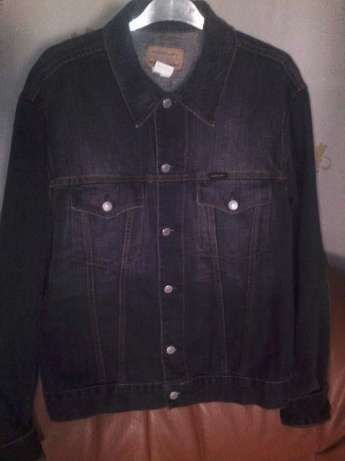 Vand haina Sport/turism, barbateasca jeans Keegan Uk, XL Noua.