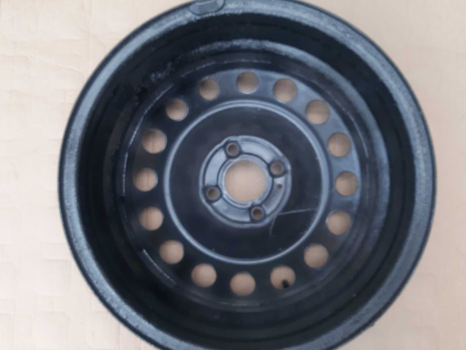 Jante Dacia pe 15 stare buna