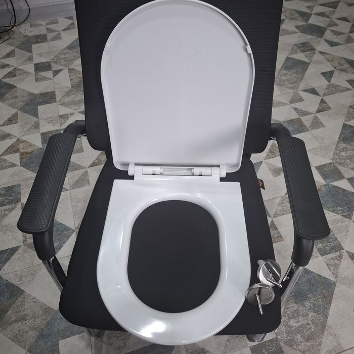 Стульчак для унитаза с доводчиком