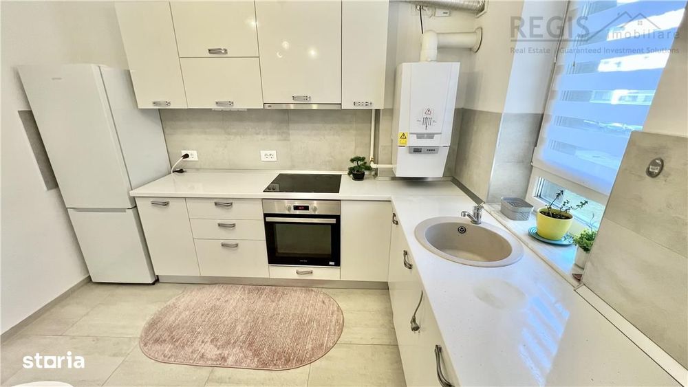 Apartament luminos si spatios Coresi Kasper