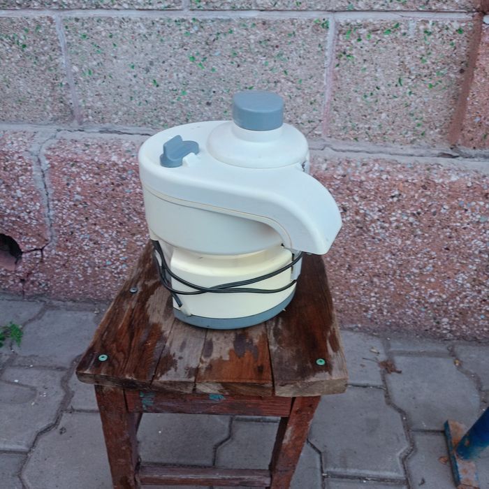 Соковыжималка Славянка