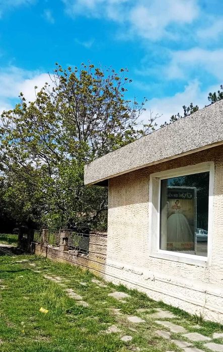 Дава се под наем Промишлена сграда в Дулово - 300 кв.м за 510 € - Снимка #1