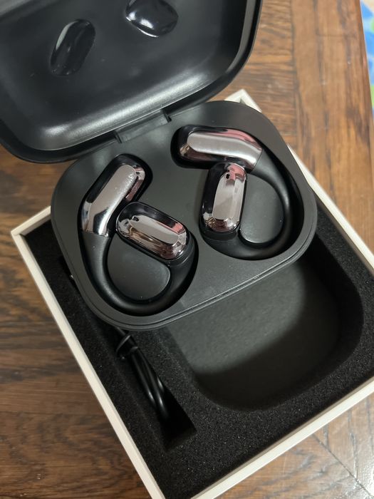 Продам наушники stereo earphone