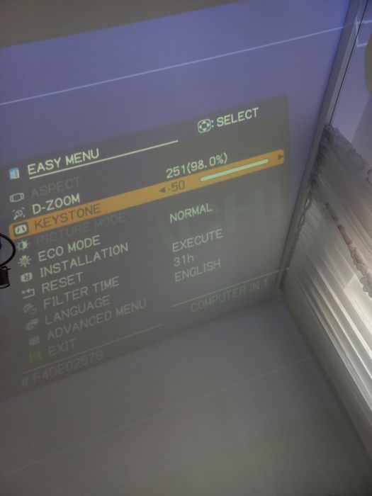 Videoproiector Super Short Throw Hitachi CP-CX250, 2500 Lumeni, ideal Cinema/Școală