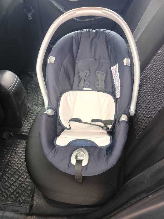 Столче + възглавничка. Люлка