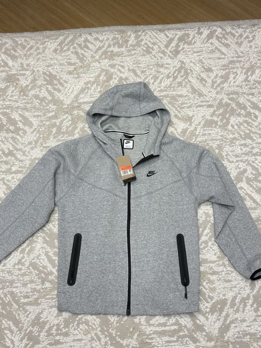 Nike tech fleece