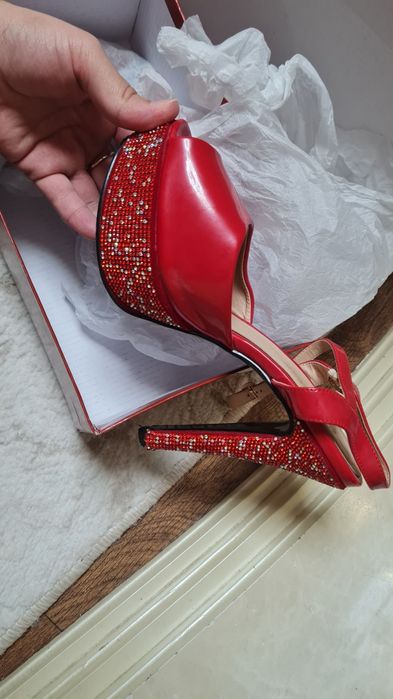 Женская обувь летняя